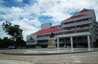 四色菊皇家大学